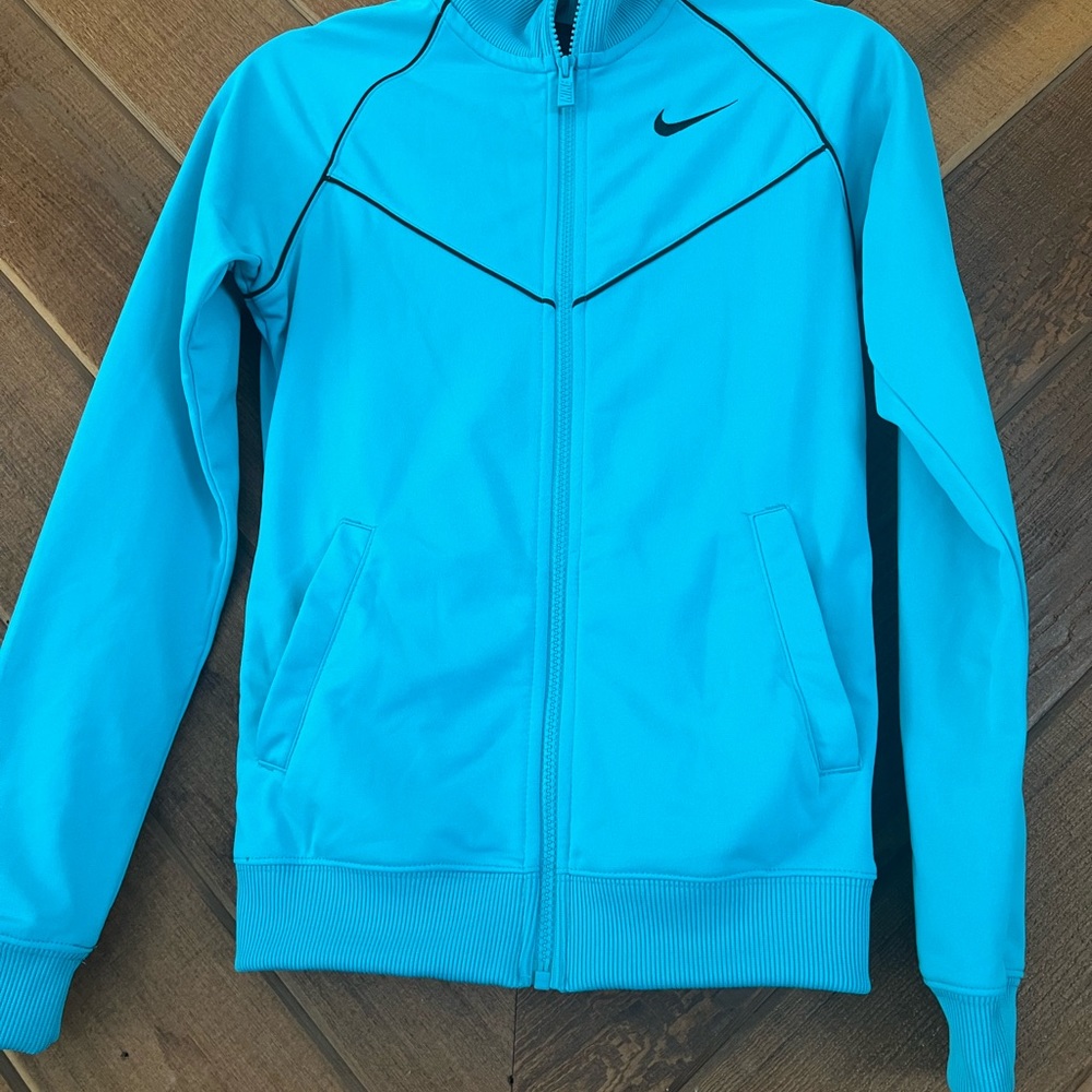 Nike sweater
